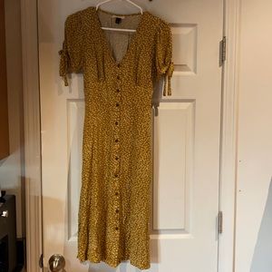 Universal Thread Floral Midi Dress (Size XS)